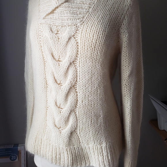 **SOLD**Lauren Ralph Lauren fisherman sweater - Picture 3 of 5